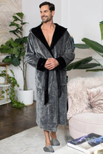 Men's Hooded Plush Robe – Ultra-Soft Bathrobe for Men, Cozy Loungewear with Pockets