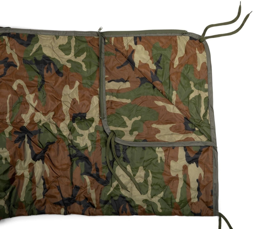 Woobie Blanket 2.0 – Military Poncho Liner with Stuff Sack, Water-Resistant Ripstop, and Zipper for Camping and Tactical Use (Woodland Camo)